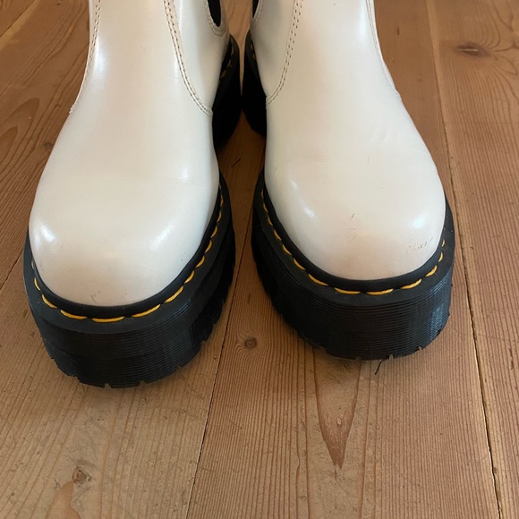 2976 dr. Marten. smooth leather platform Chelsea boot - Picture 5 of 6